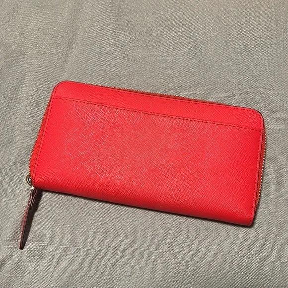 Kate Spade Red Wallet - Picture 4 of 9